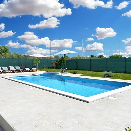 House Roberto 1790 Holiday home