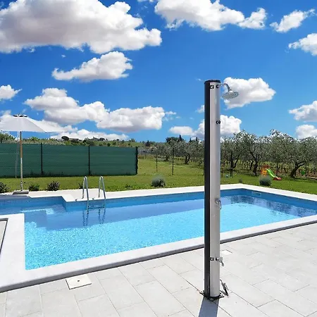 Holiday home House Roberto 1790 Pomer