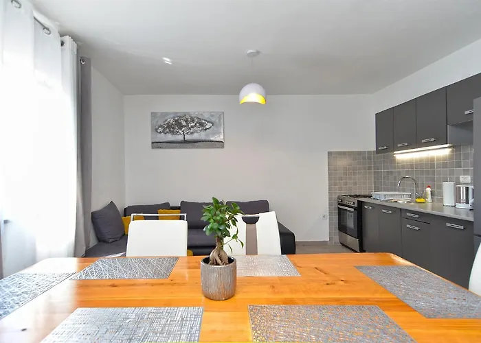 度假居 House Roberto 1790 波梅尔