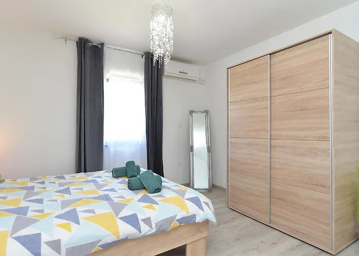 House Roberto 1790 度假居 *