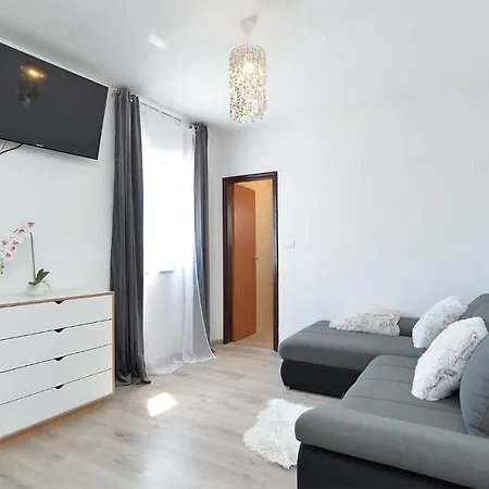 Vikendica House Roberto 1790 *